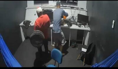 Assista! Homens armados invadem e incendeiam emissora de TV no interior do Maranhão