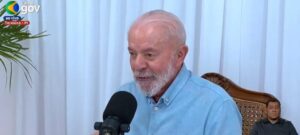 Lula chama jornalistas de “cretinos” após ser vinculado à alta do dólar