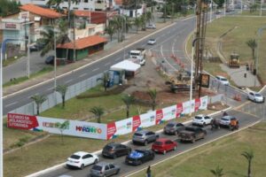 Colocação de estacas marca início da construção do Viaduto da Holandeses