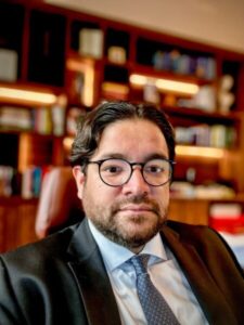 Descriminalização do consumo de drogas: decisão do STF reflete mudança de paradigma