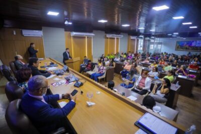 Câmara de São Luís debate pagamento do abono de precatórios aos professores do Maranhão