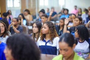 Eleitores de São Luís decidem sobre implementação do passe livre estudantil neste domingo (6)