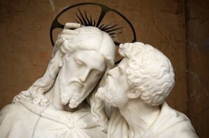 Dino lembra de Judas no Sábado de Aleluia