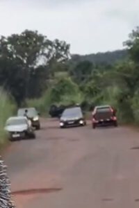 Lahesio Bonfim capota caminhonete no interior do MA