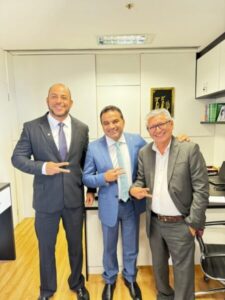 Em Brasília, Eudes Barros busca recursos para a Raposa com apoio de deputados