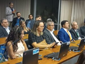 Em BSB, Eudes Barros busca ampliação do “Minha Casa, Minha Vida” para a Raposa