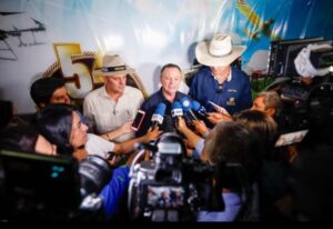 Brandão participa da abertura oficial da Expoimp e vistoria futuras instalações do Parque Ambiental de Imperatriz