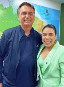 Bolsonaro diz que só vai a Imperatriz a convite de Mariana Carvalho