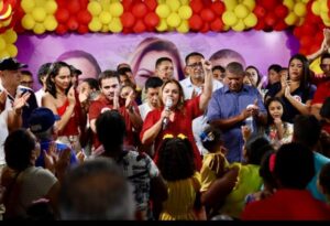 Dóris Rios oficializa candidatura em Vitória do Mearim