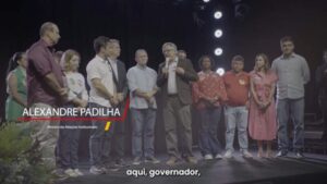 Brandão demonstra força com apoio de Lula: ministros e lideranças exaltam governador em evento em São Luís