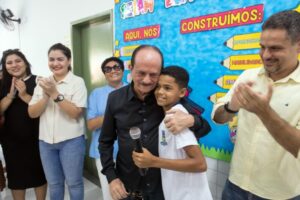 Dr. Julinho entrega mais uma escola reformada na Zona Rural de São José de Ribamar