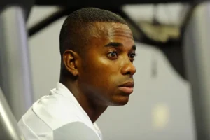 STJ julga homologação de sentença da Itália contra Robinho nesta quarta (20)