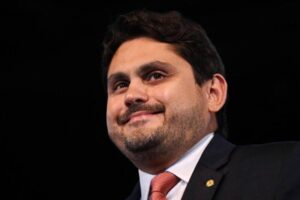 Juscelino Filho fala à Veja