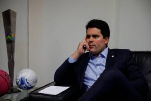 Ministro do Esporte propõe suspensão do Campeonato Brasileiro