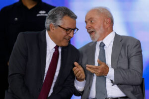 Lula triplica verba de emendas para municípios em ano de eleições