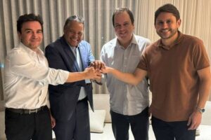 Elmar e Brito fecham aliança na sucessão de Lira em encontro com ministros de Lula
