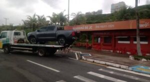 Aprovado PL que proíbe reboque de veículo quando condutor estiver presente no MA