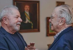 “É um voto para o destino do Brasil”, diz Sarney ao declarar apoio a Lula