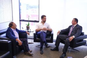 Sebastião Madeira toma partido do marido de Eliziane Gama