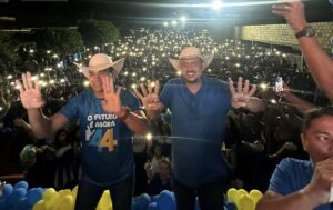 Gilson Lima faz o maior comício da história de presidente Sarney.
