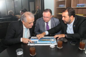 Brandão e Gilberto Lins levam projetos do Porto Itaqui ao Ministério de Portos e Aeroportos