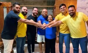 Fiasco de público em evento para empresários de Viana tem presença de candidatos a vereador