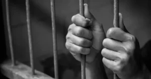 Prisão preventiva não se justifica só pela não localização do réu, diz STJ