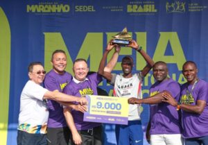 São Luís 412 anos: Meia Maratona Internacional SLZ reúne mais de 4 mil pessoas na Litorânea
