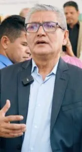 Eudes Barros é acusado de manter 1.257 servidores recebendo na folha sem nomeação na Prefeitura de Raposa