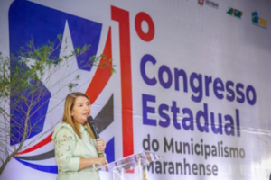 Iracema Vale conclama prefeitos para atuarem em defesa dos direitos das mulheres