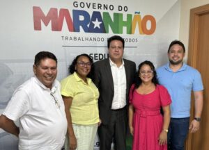 Laci vai à SEDUC em busca de soluções junto a Felipe Camarão para ampliação de matrículas no Ensino Médio em Raposa