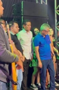 VÍDEO: Enquanto Mical condena ‘bumba meu boi’, Pastor Gildenemyr curte show de forró em arraial