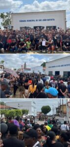Servidores exonerados por determinação da Justiça fazem protesto na Câmara Municipal de São João Batista