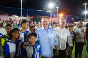 Em Caxias, Governo do Maranhão entrega novas obras nas áreas da educação, esporte, saúde e mobilidade urbana