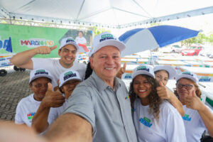 Governo entrega 414 carrinhos do programa Minha Renda para beneficiários de São Luís