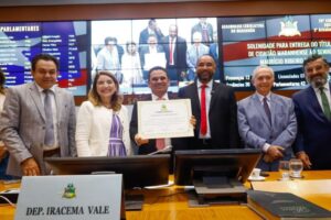 Maranhense de coração e de direito: Maurício Martins é homenageado com Título de Cidadão pela Assembleia Legislativa