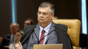 O político estando magistrado!!! O primeiro conflito de interesses do ministro político Dino no STF