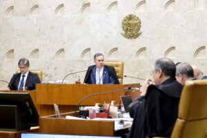 Discurso do STF de defesa da democracia não colou