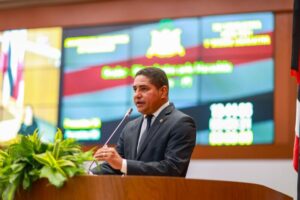 Zé Inácio destaca programa Pé de Meia e parceria com governo federal para educação no Maranhão