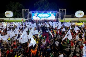 Maior convenção da história de Pinheiro reúne 18 mil pessoas e oficializa candidatura de Dr. Kaio a prefeito