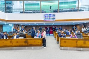Alema promulga decreto e resolução sobre indicação e escolha de conselheiros do TCE-MA