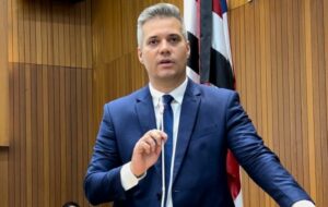 Neto Evangelista repercute caso de feminicídio de Mariana Costa