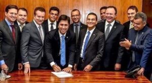 Em São Luís, candidatos temem ligação com Bolsonaro…