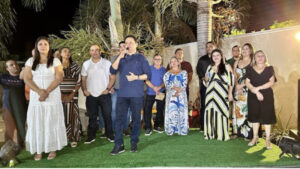 Prefeito Rigo Teles anuncia durante encontro pagamento do Piso da Enfermagem em Barra do Corda