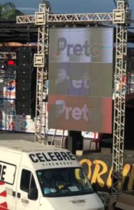 Vargem Grande: Logomarca de Preto já aparece nos telões da Casa de Show Califórnia