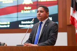 Zé Inácio destaca obras do Novo PAC e inauguração de ETE em Chapadinha
