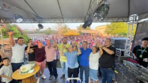 Pré-candidato de Iracema em Vargem Grande une oposição em festa de aniversário