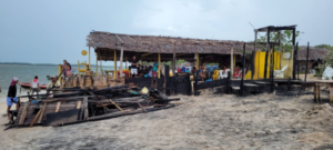 Atins mantém fluxo de turistas após incêndio em restaurantes