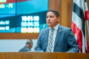 Deputado Zé Inácio faz convite para Encontro Estadual do PT no Maranhão