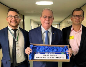 Deputado Hildo Rocha recebe o título de Patrono do Fretamento